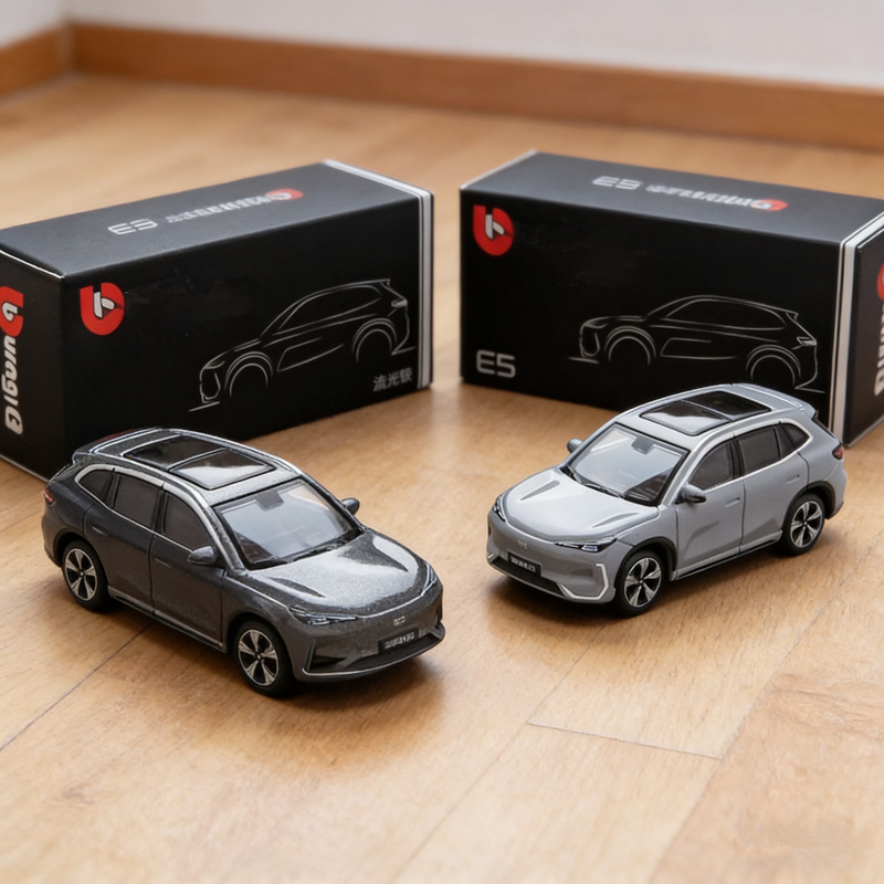 Renewable Energy Engineering - Bburago 1:64 Geely E5 EX5 Legierung